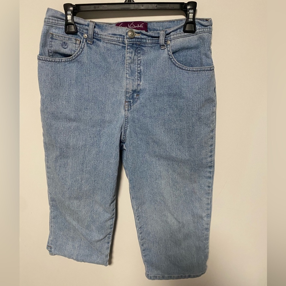 Gloria Vanderbilt Capris Size 10